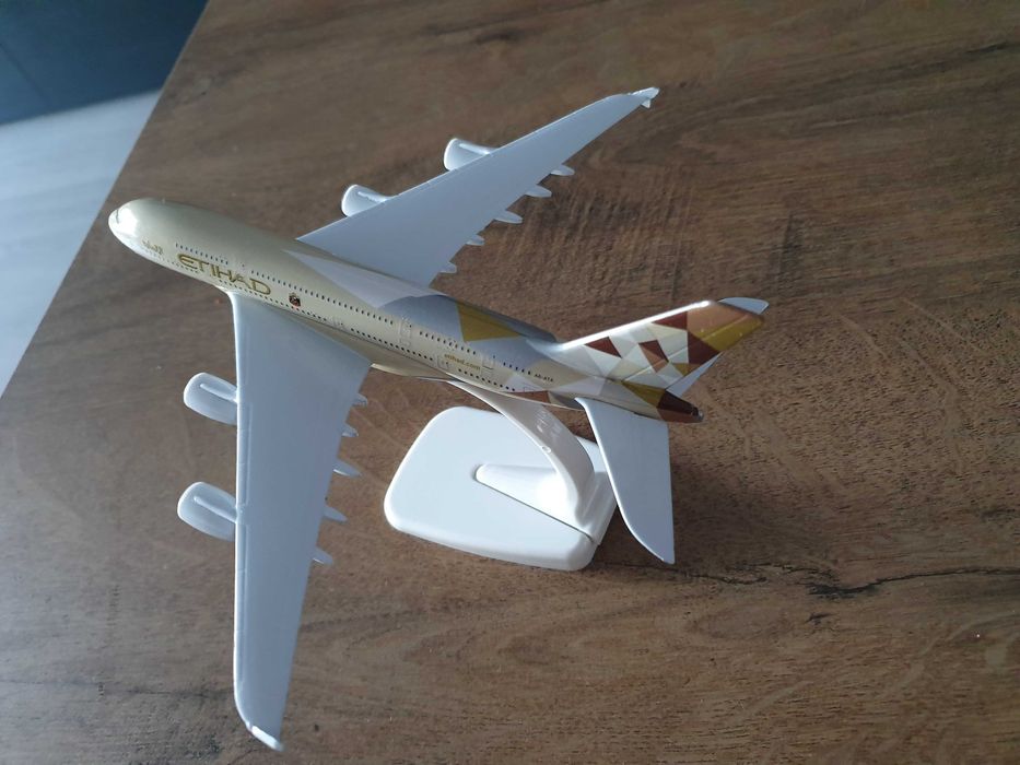 Macheta metalica de avion Etihad (marime medium) | Decoratie