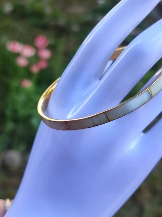 Veche bratara din alama cu sidef incrustat