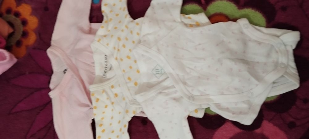 Hăinuțe bebe nou nascut