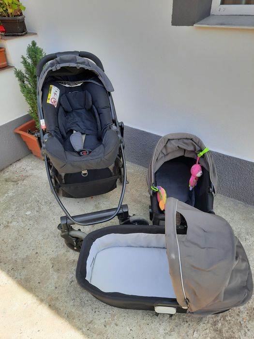 Vând cărucior  Graco EVO 3 in 1