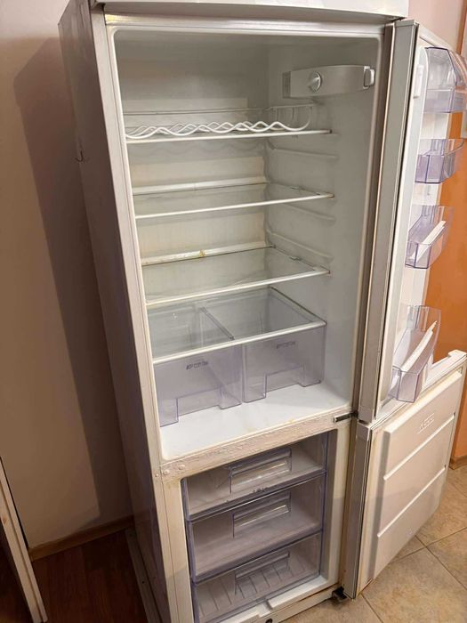 Хладилник Zanussi