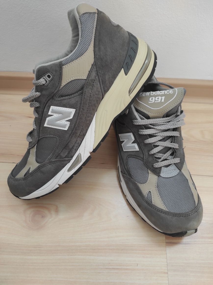 Adidas  bărbați New Balance 991   45 1/2