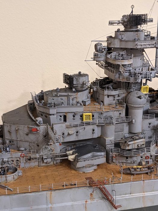 Varianta unica a cuirasatului Bismarck - complet radiocomandata