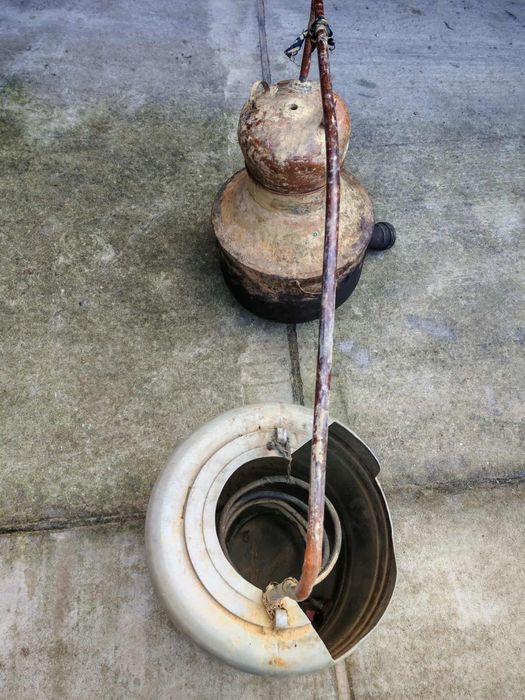 Vând cazan țuică 35 litri de cupru cu racitor