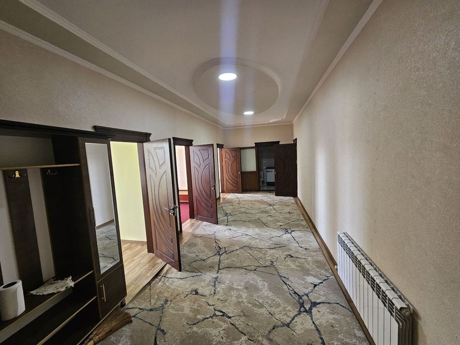 3 хонали квартира,26 мактаб йонида