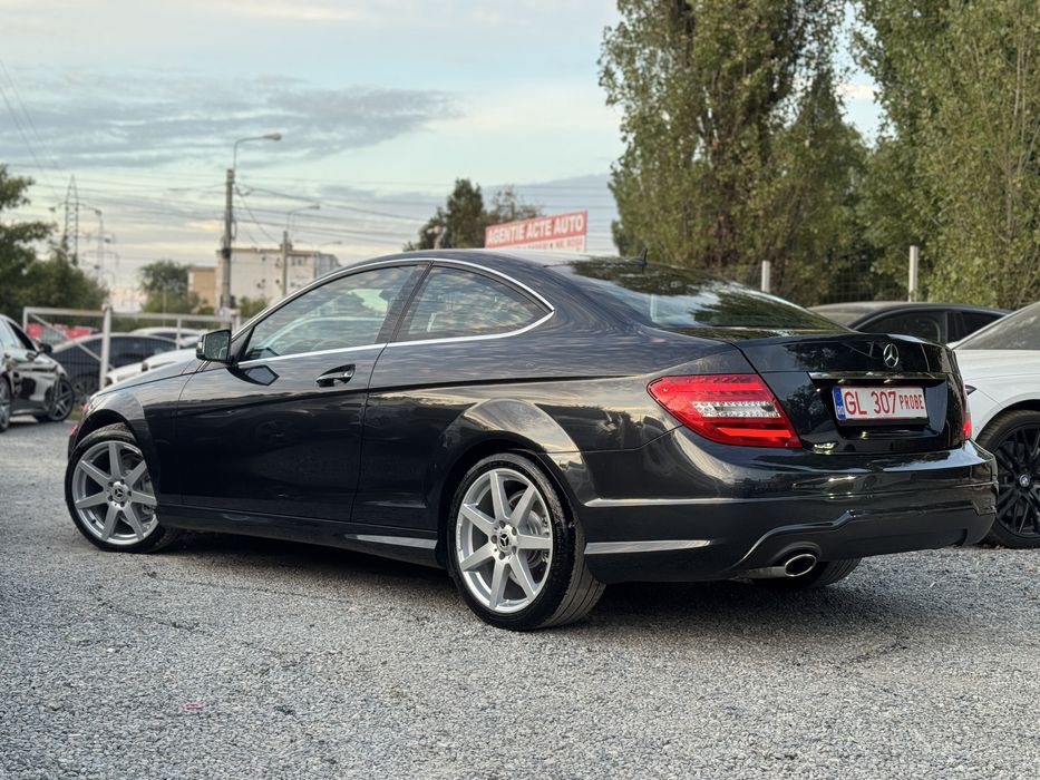 Mercedes C220 coupe AMG