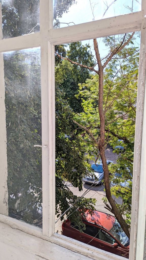 Продава се Четиристаен апартамент в Плевен, Сторгозия - 85 кв.м за 1259 €/кв.м - Снимка #3