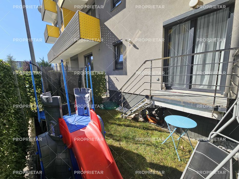 Apartament de 2 camere spatios cu gradina, loc de parcare si boxa