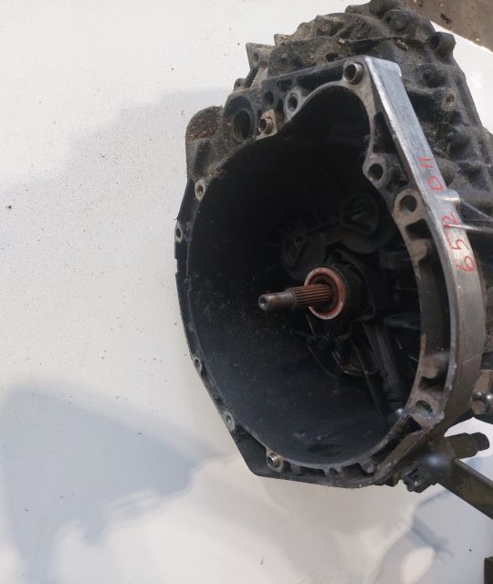 Cutie de viteze manuala Renault Laguna prima generatie (facelift)