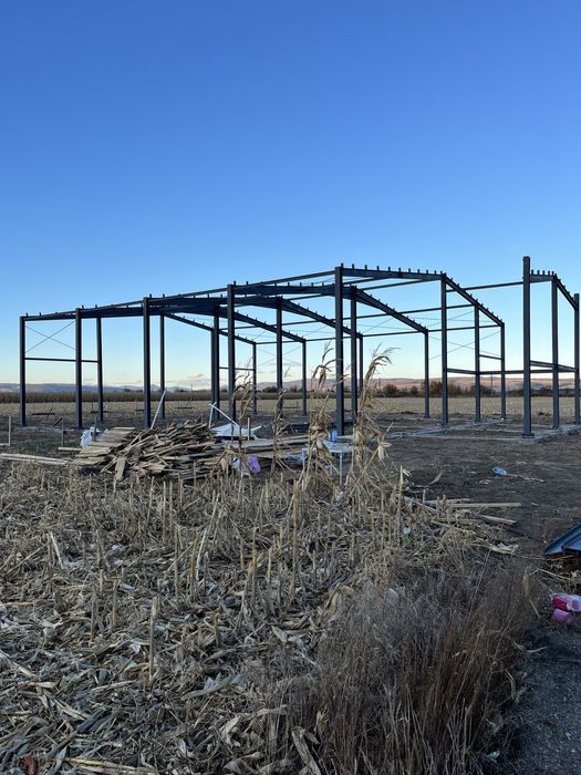 Structuri metalice Vindem cu preț de producător