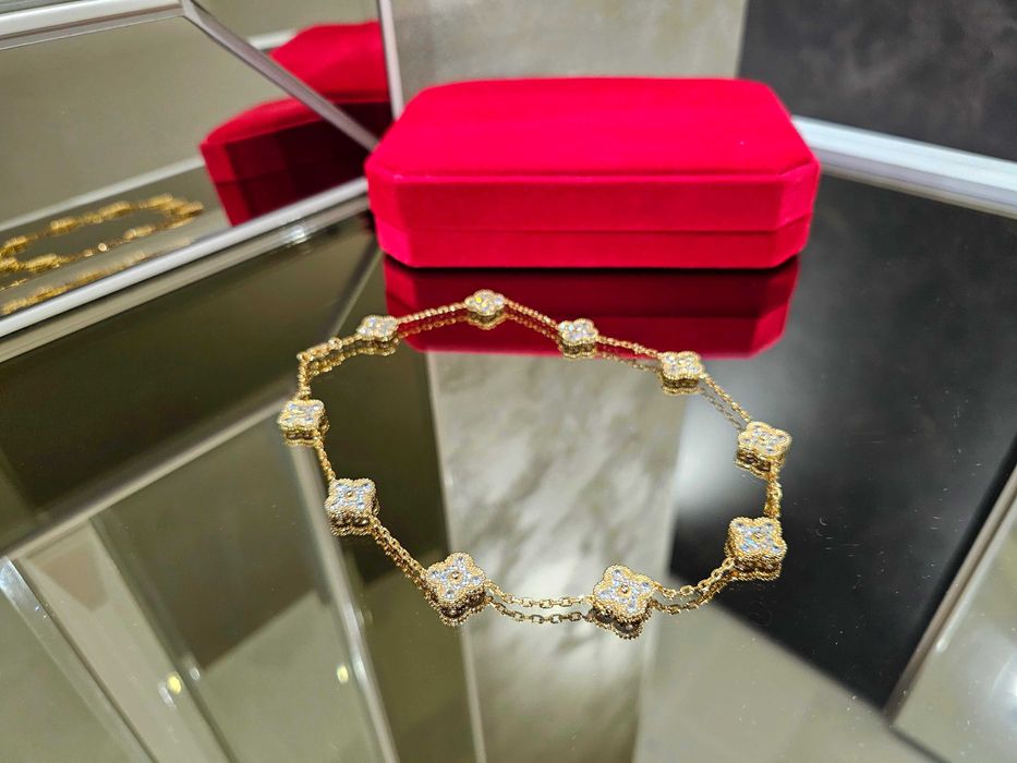 Van Cleef & Arpels VCA Rose Diamond Alhambra 10 Motifs Дамско Колие