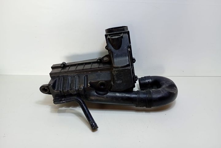 Carcasa filtru aer 3C0129620A Volkswagen VW Passat CC prima generatie