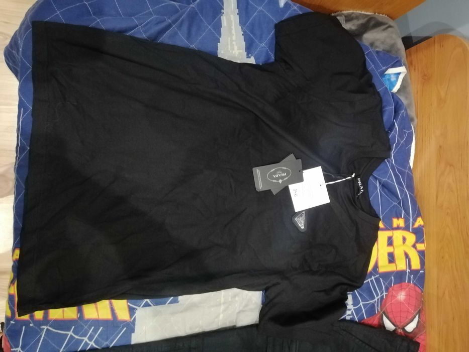 Дрехи блузи, якета