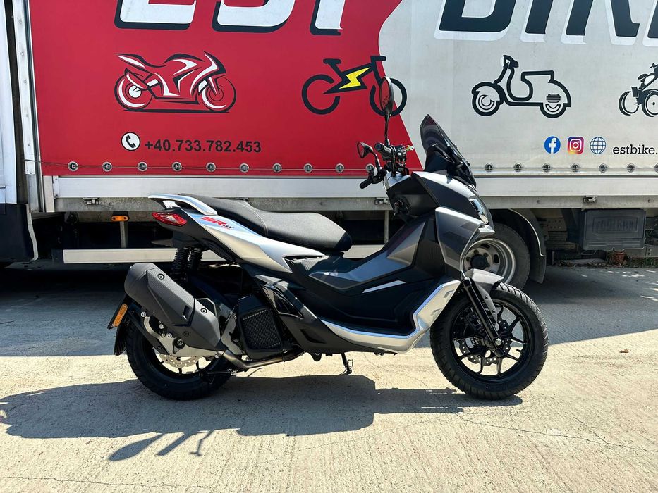 Aprilia SR GT 125 -se conduce cu B--stoc EST BIKE Campina
