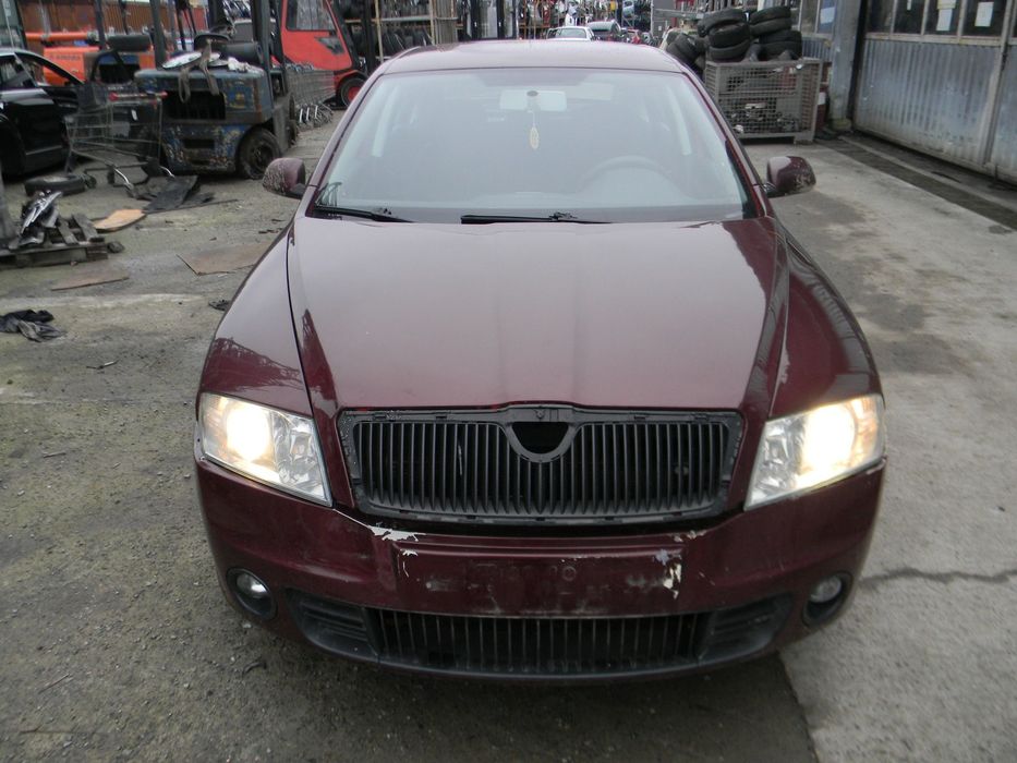 Dezmembrari  Skoda OCTAVIA 2 (1Z)  2004  > 2013 1.9 TDI Motorina