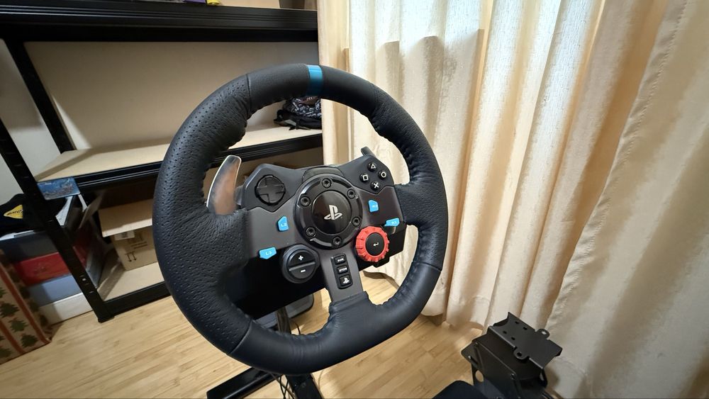 Set Gaming Racing Playseat, volan Logitech G29 si pedale