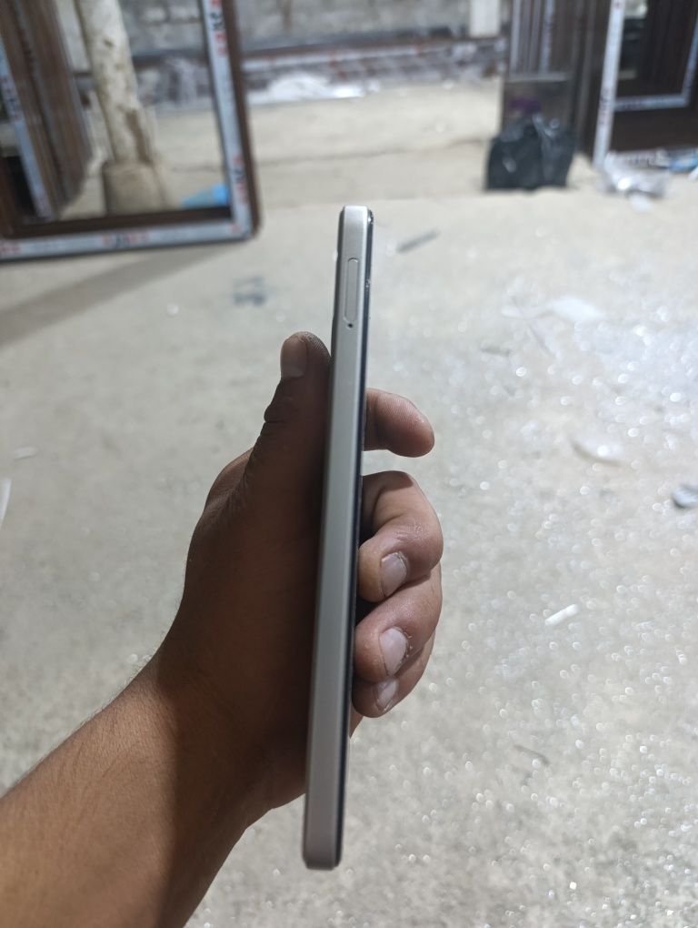 Ajib i10 karobka dak bor