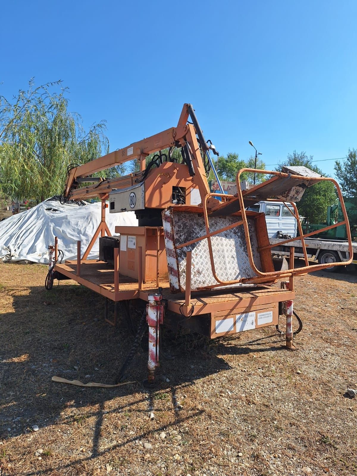 Nacela telescopica 17m