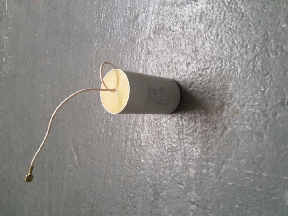 Condensator motor pornire betoniera Imer syntesi 250 L,350 L