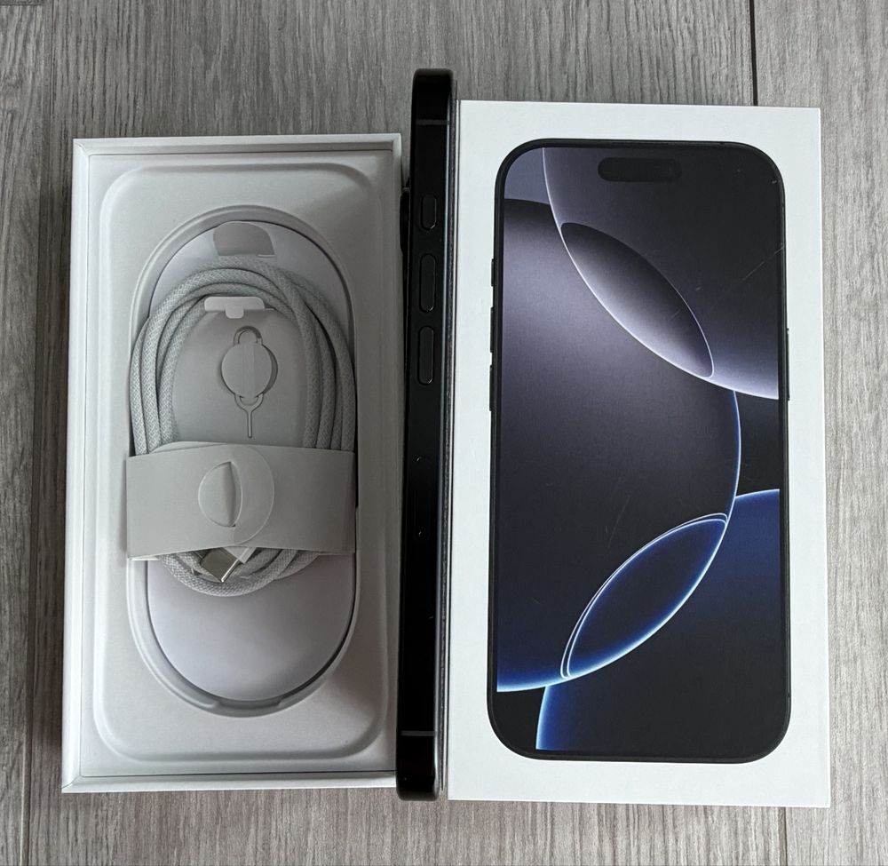 iPhone 16 Pro, Black Titanium , 256GB