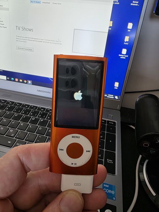 Apple iPod Nano 5th Gen 16Gb si iPod Nano 2nd