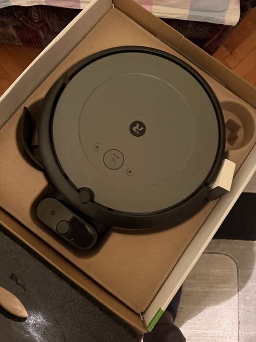 Roomba iRobot i1