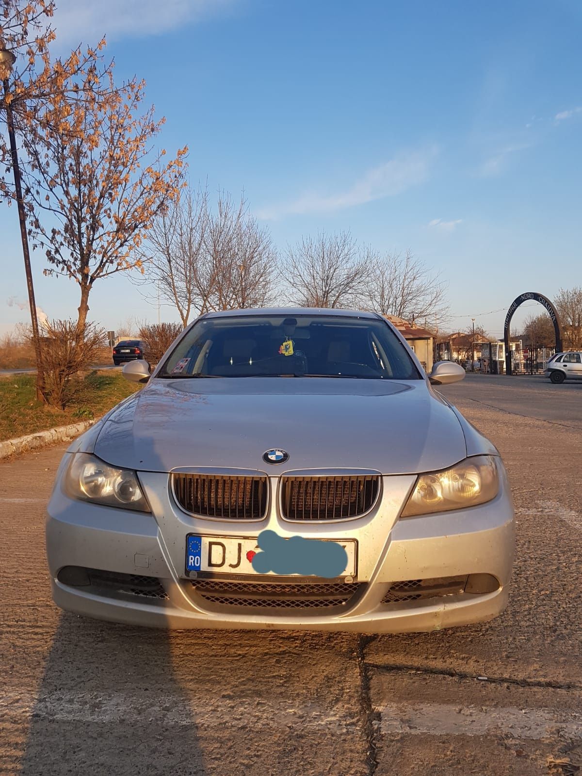 Vând mașină BMW seria 3