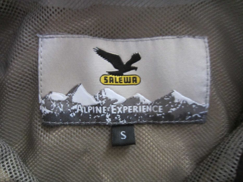 Geaca Salewa, masura S(buna pt.M), GoreTex, gluga, stare f.buna