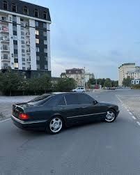 Mercedes-Benz w210