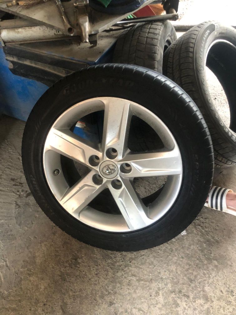 Диски камри 50 r17 срочно