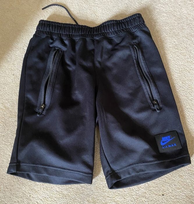 NIKE Шорти Air Max