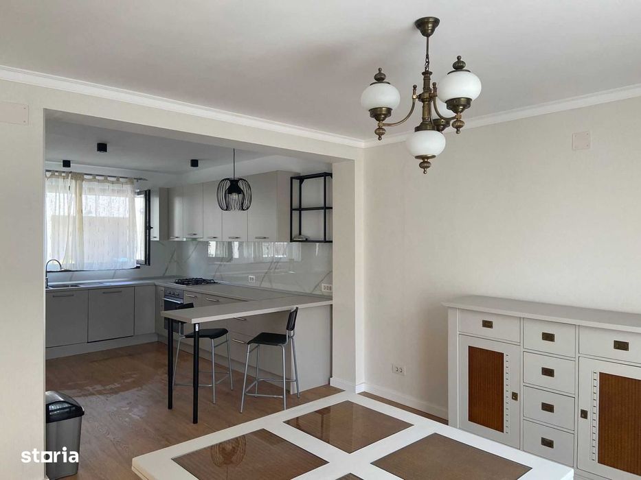 De vanzare Vila individuala LUX + curte Campul Pipera NORD