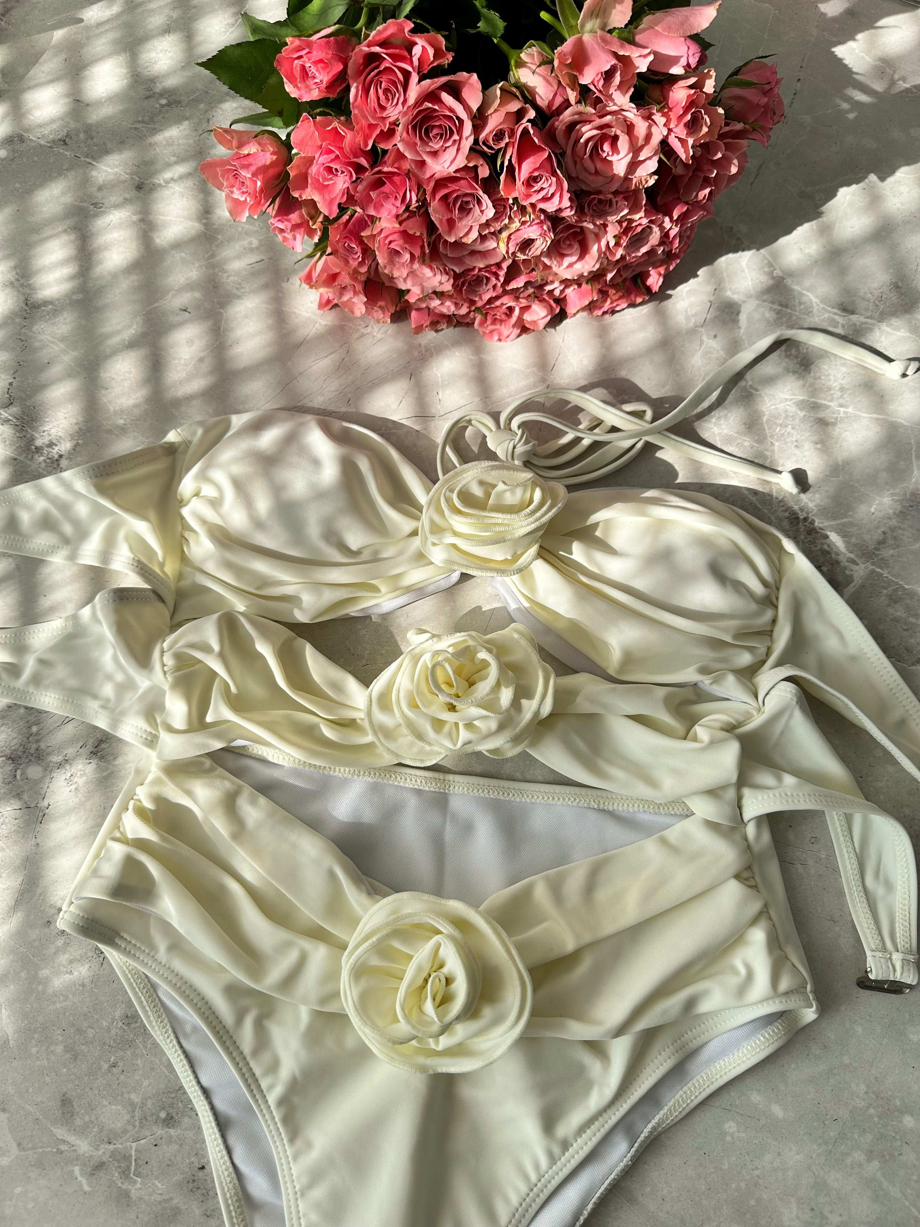 Дамски цял бански розов бял Blumarine