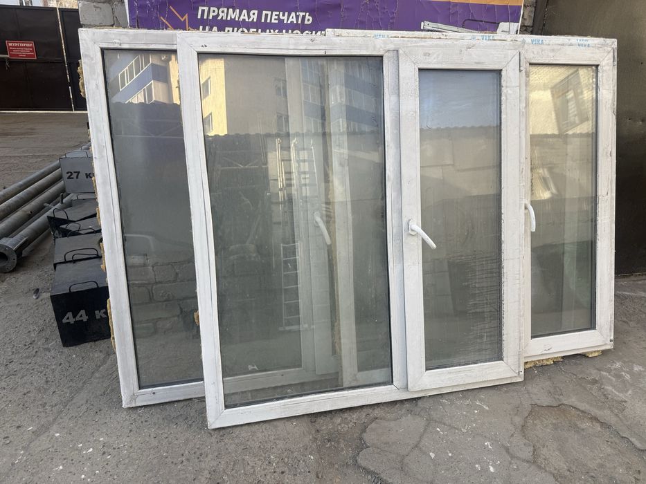 Продам двери,пластиковые окна