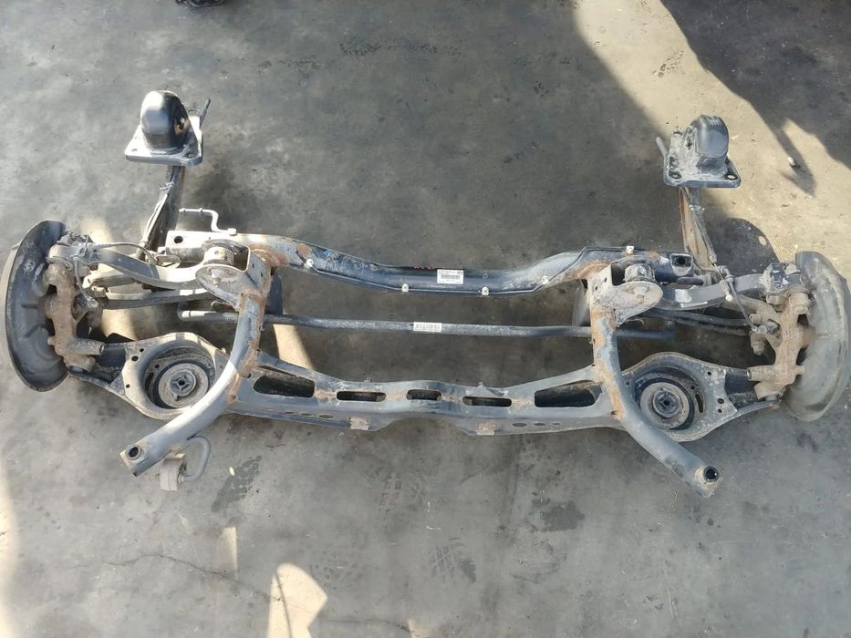 punte spate  2.0tdi seat leon 1p1 audi a3 8p  1k0505315bf