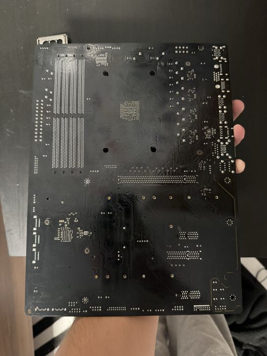 Placa de baza X570 Asrock Phantom 4