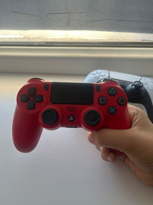 Playstation5 с Три джостиком