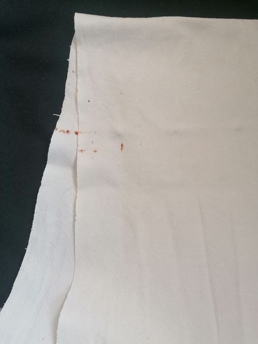 Fețe de masa, stergura, mici defecte