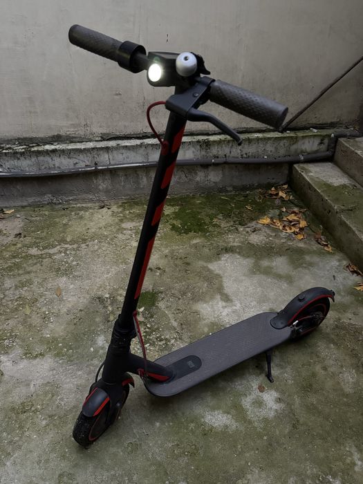 Изгодна тротинетка Xiaomi M365