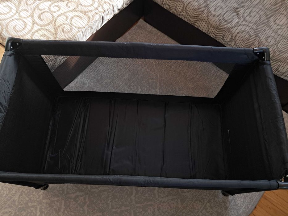 Сгъваема детска кошара