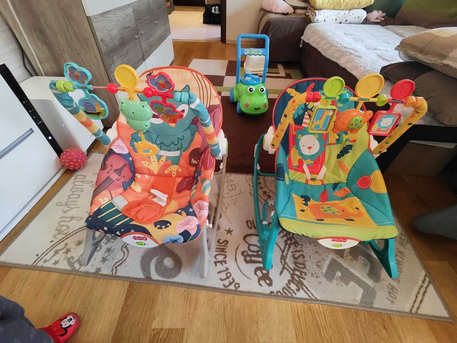 Бебешки шезлонги - люлки