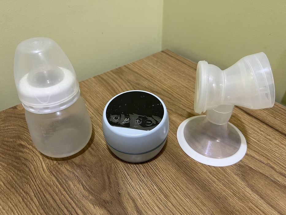 Молокоотсос электрический,в отличном состоянии