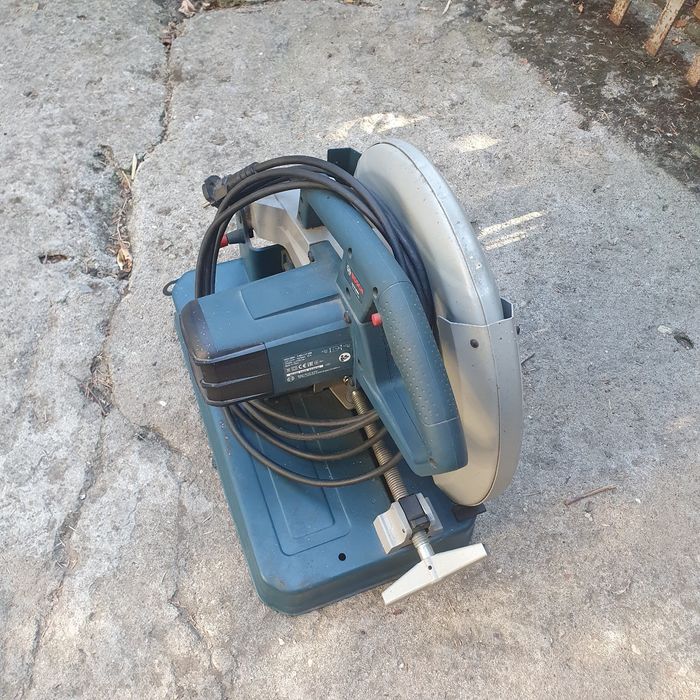 Debitator pentru metale Bosch