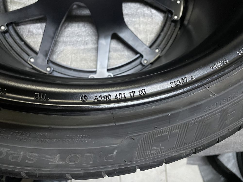 Jante Originale Mercedes AMG -GT4 Performance pe 21 cu anvelope !