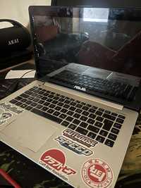 Laptop ASUS S451 cu touchscreen