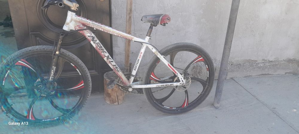 Жақсы велсопед әдемі