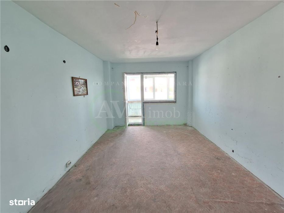 Apartament 3 camere decomandat Mioritei-Bacau