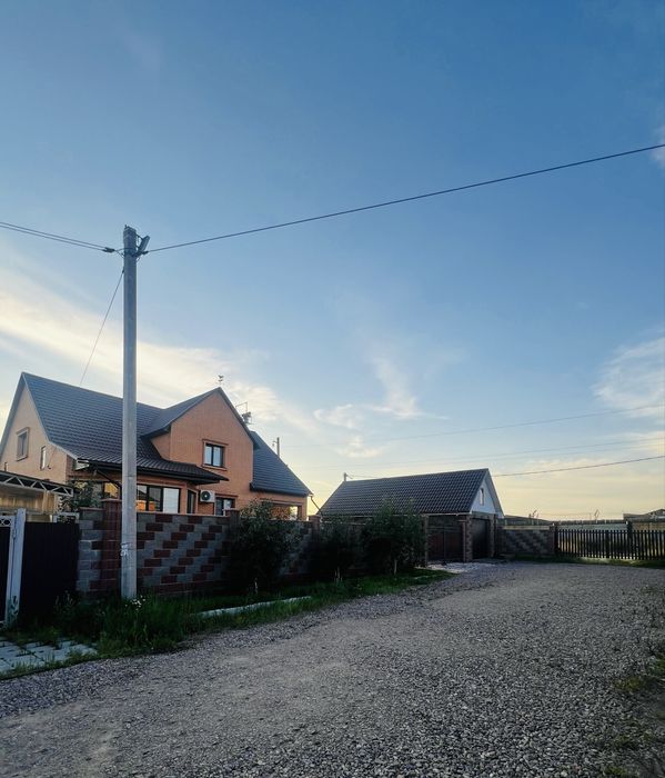 Продам трехуровневый дом