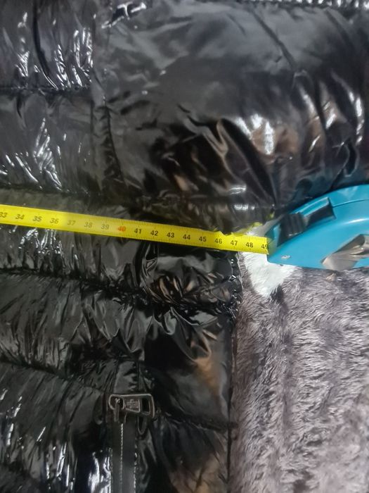 Дамски якета Moncler размери 2 и 3
