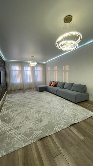 Поклейка обоев качественно, покраска стен и потолков